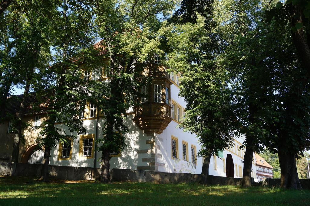 Schlosshotel Am Hainich Behringen  Buitenkant foto